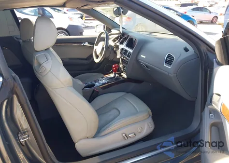 2016 Audi A5 2.0T Premium z USA, uszkodzony, nr VIN WAUM2AFH9GN005853